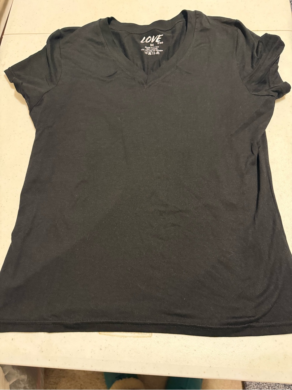 Love Black V-Neck Short Sleeve Tee
